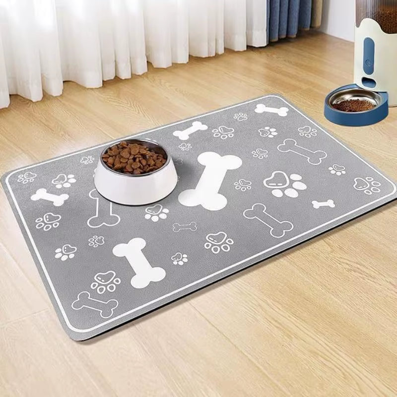 Diatomaceous Absorbent Pet Placemat with Waterproof Quick-Dry Rubber Backing and Non-Slip Design for Food and Water Bowls