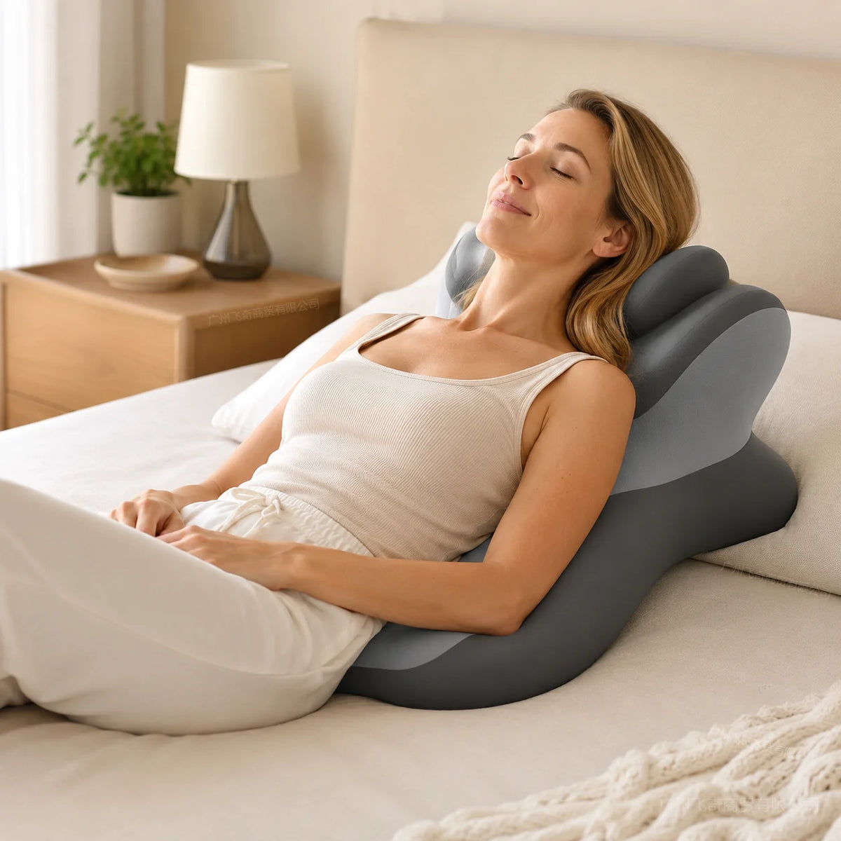 Multifunctional Memory Foam Reading Pillow with Removable Headrest and Anti-Slip Design for Enhanced Comfort While Reading in Bed
