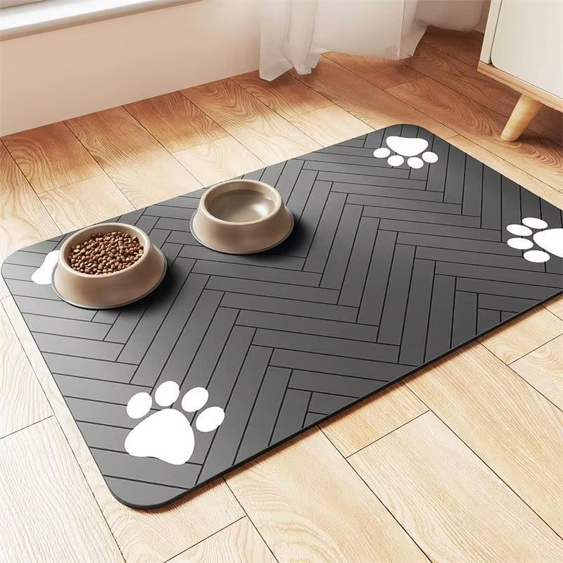 Diatomaceous Absorbent Pet Placemat with Waterproof Quick-Dry Rubber Backing and Non-Slip Design for Food and Water Bowls